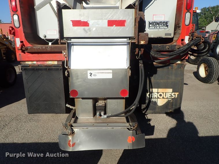 image for item DE1086 2003 Sterling LT7501 dump truck