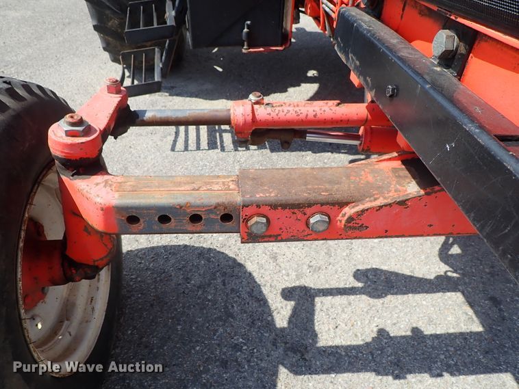 image for item DE1087 1999 New Holland TS100 tractor