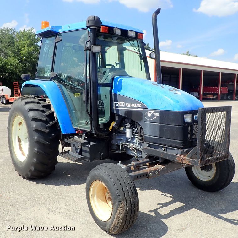 image for item DE1088 2001 New Holland TS100 tractor