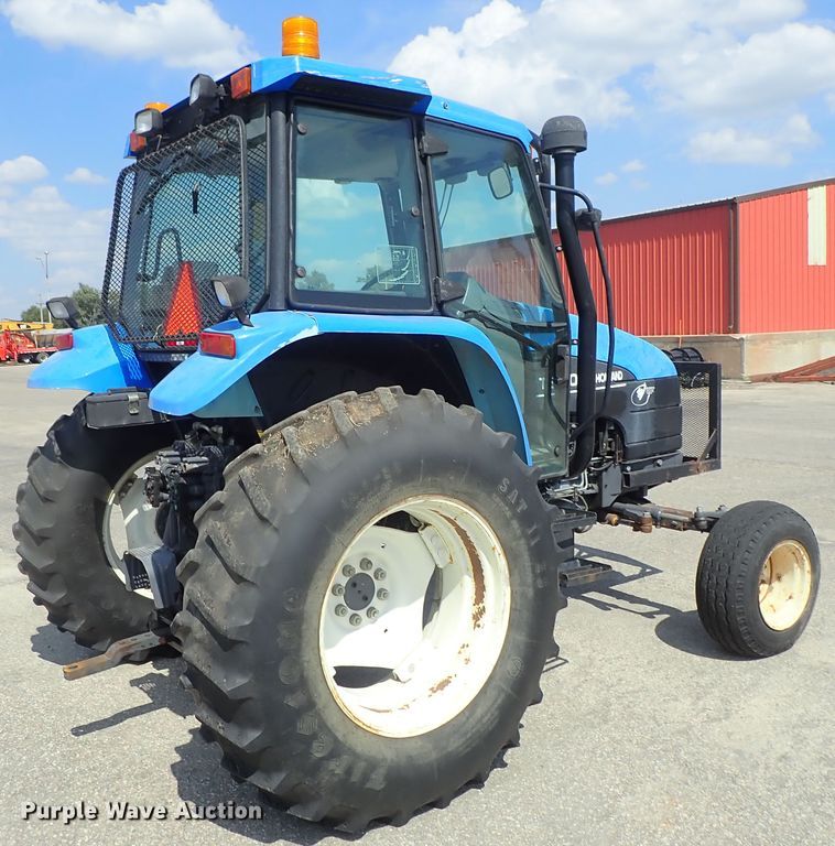 image for item DE1088 2001 New Holland TS100 tractor
