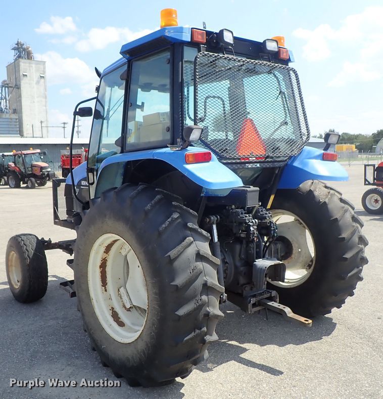 image for item DE1088 2001 New Holland TS100 tractor