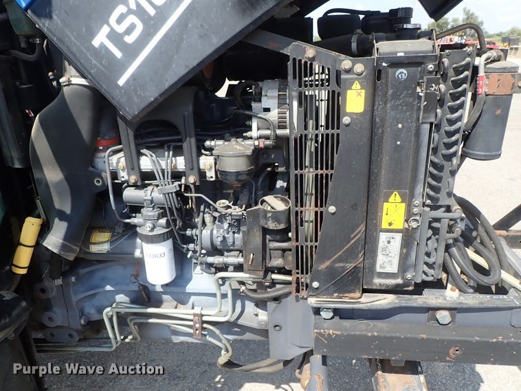 image for item DE1088 2001 New Holland TS100 tractor