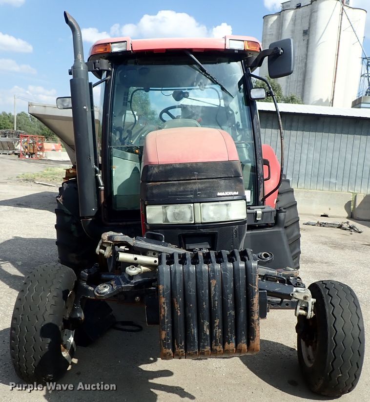 image for item DE1090 2004 Case MXU-100 tractor