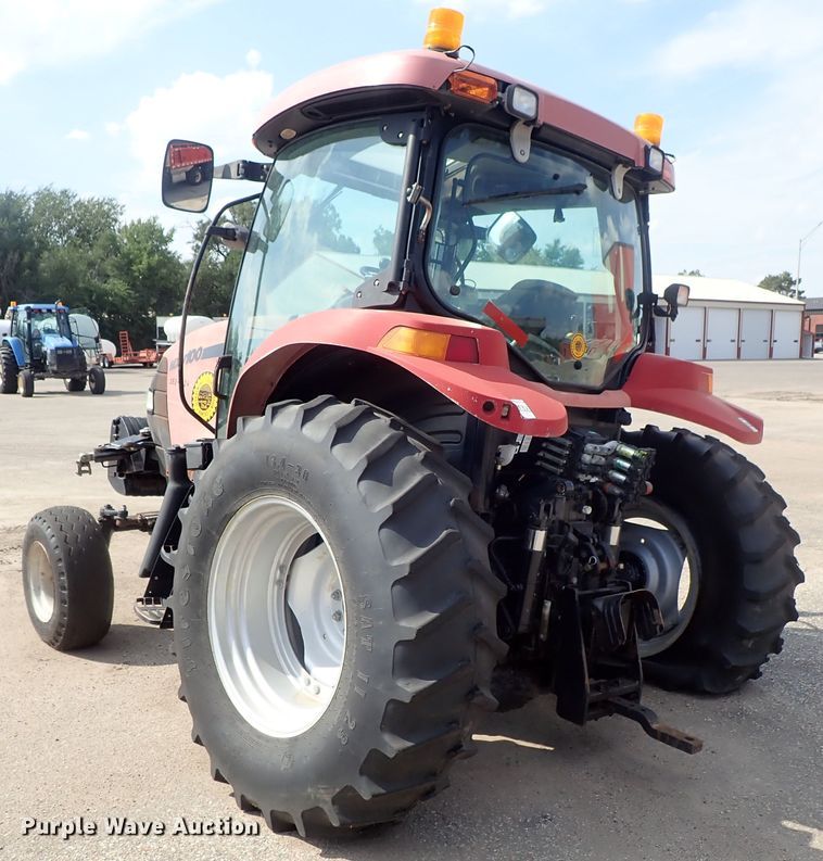 image for item DE1090 2004 Case MXU-100 tractor