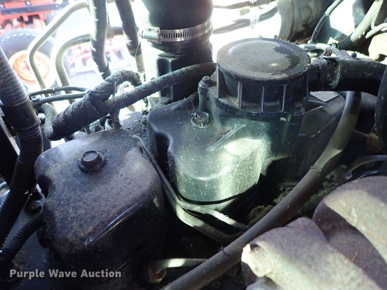 image for item DE1090 2004 Case MXU-100 tractor