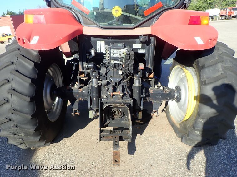 image for item DE1090 2004 Case MXU-100 tractor