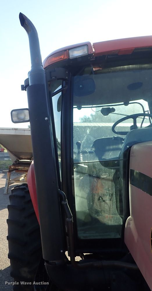 image for item DE1090 2004 Case MXU-100 tractor