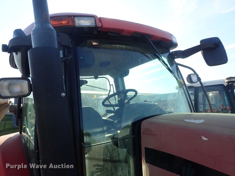 image for item DE1090 2004 Case MXU-100 tractor