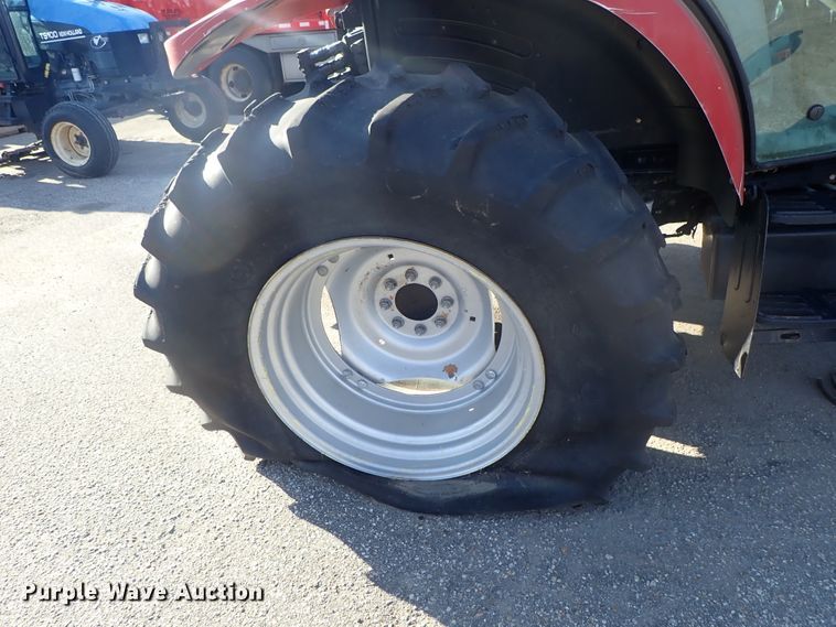 image for item DE1090 2004 Case MXU-100 tractor