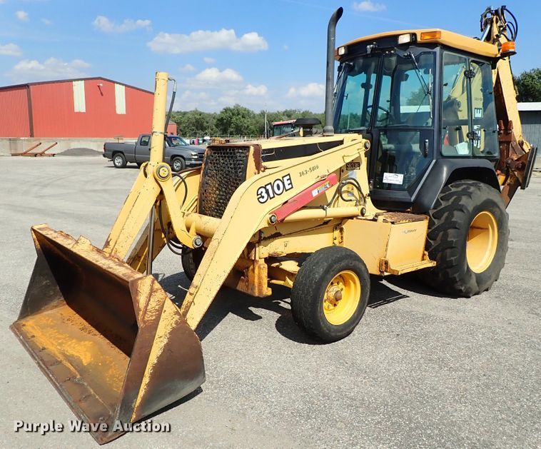 image for item DE1092 1998 John Deere 310E backhoe