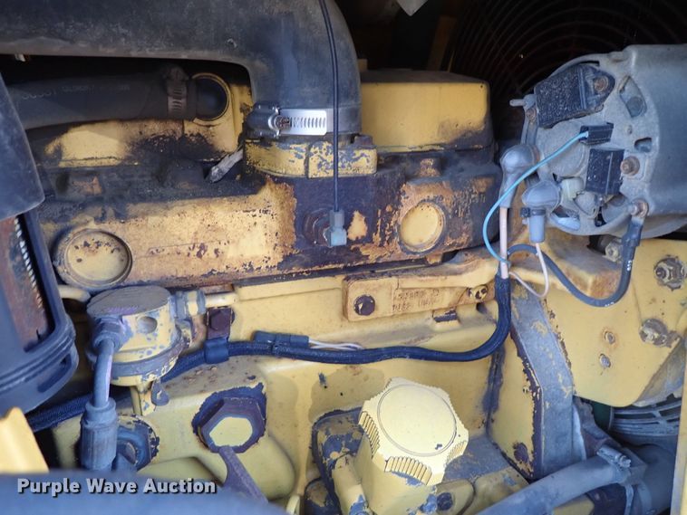 image for item DE1092 1998 John Deere 310E backhoe