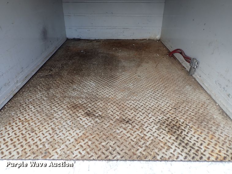 image for item DE1093 2008 Ford F250 Super Duty Crew Cab utility bed pickup truck