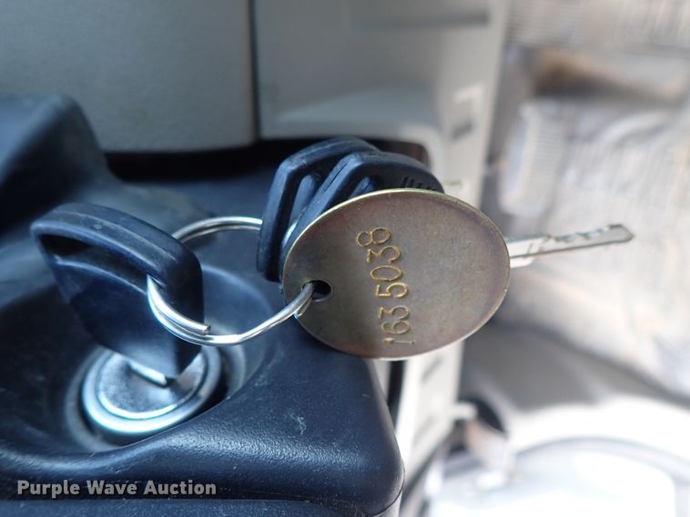 image for item DE1094 2008 Ford F250 Super Duty Crew Cab utility bed pickup truck