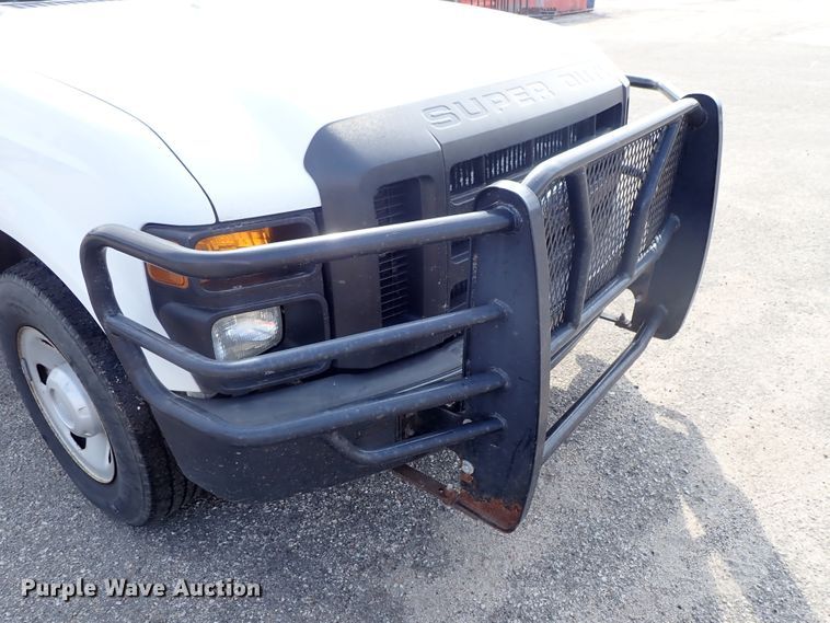image for item DE1094 2008 Ford F250 Super Duty Crew Cab utility bed pickup truck