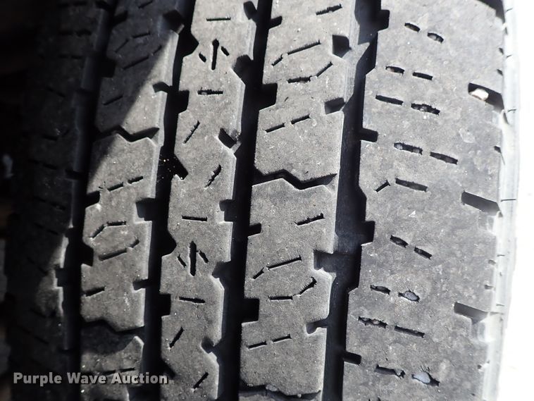 image for item DE1094 2008 Ford F250 Super Duty Crew Cab utility bed pickup truck