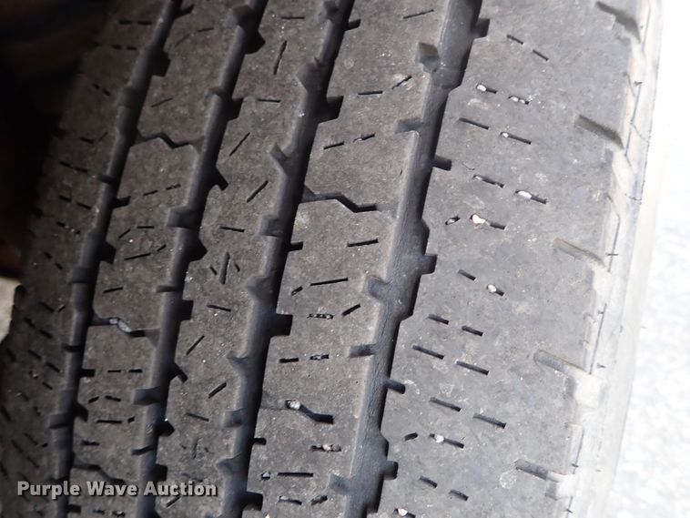 image for item DE1094 2008 Ford F250 Super Duty Crew Cab utility bed pickup truck