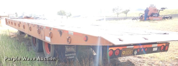 image for item DE4090 1994 Landoll 354-31 tilt deck equipment trailer