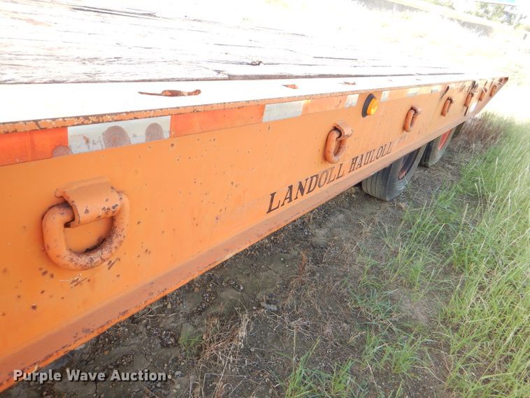 image for item DE4090 1994 Landoll 354-31 tilt deck equipment trailer