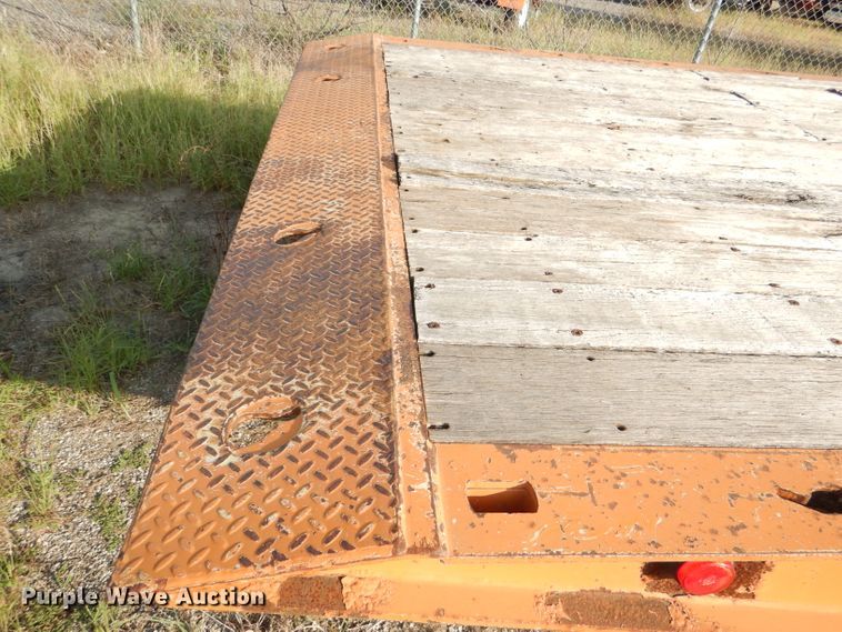 image for item DE4090 1994 Landoll 354-31 tilt deck equipment trailer