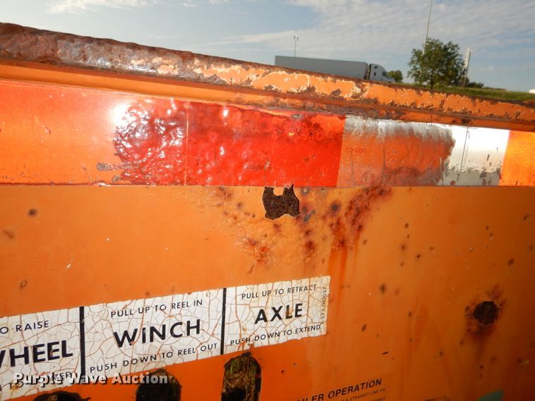 image for item DE4090 1994 Landoll 354-31 tilt deck equipment trailer