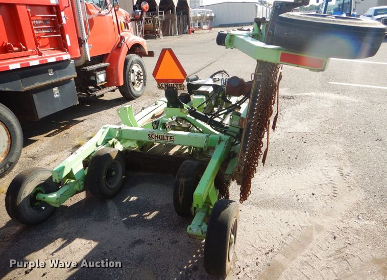 image for item DE4333 2006 Schulte XH1000Z rotary mower