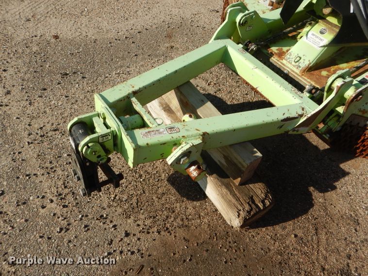 image for item DE4333 2006 Schulte XH1000Z rotary mower