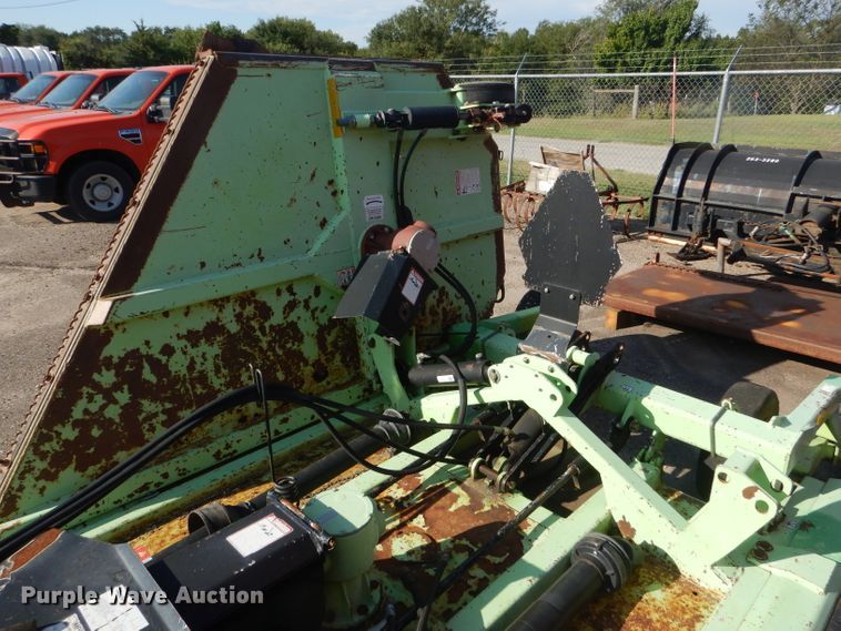 image for item DE4333 2006 Schulte XH1000Z rotary mower