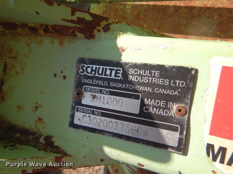 image for item DE4333 2006 Schulte XH1000Z rotary mower