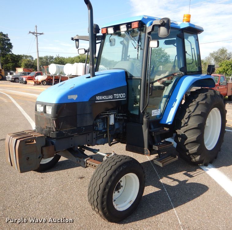 image for item DE4335 2001 New Holland TS100 tractor