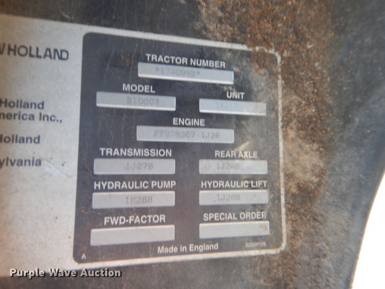 image for item DE4335 2001 New Holland TS100 tractor