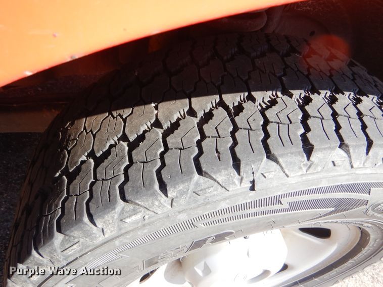 image for item DE4336 2009 Ford F250 Super Duty utility bed pickup truck