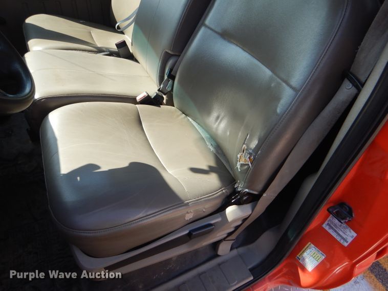 image for item DE4337 2008 Ford F250 Super Duty pickup truck