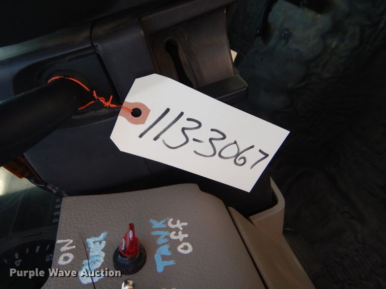 image for item DE4337 2008 Ford F250 Super Duty pickup truck