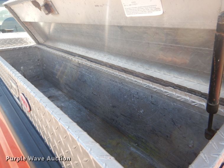 image for item DE4338 2006 Ford F250 Super Duty pickup truck