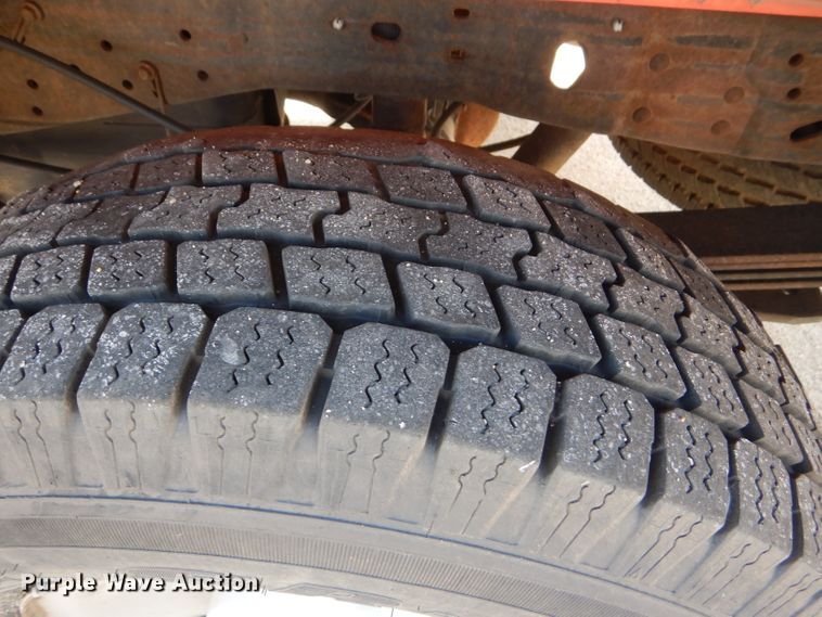 image for item DE4338 2006 Ford F250 Super Duty pickup truck