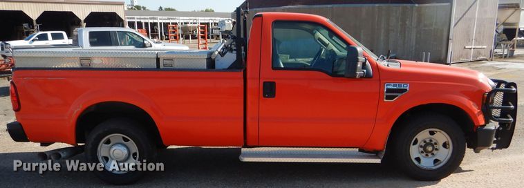 image for item DE4339 2008 Ford F250 Super Duty pickup truck
