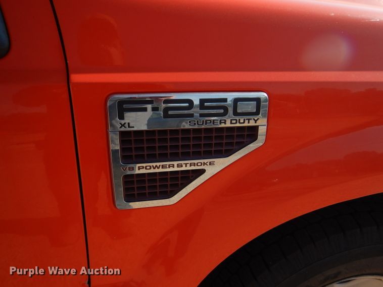 image for item DE4339 2008 Ford F250 Super Duty pickup truck
