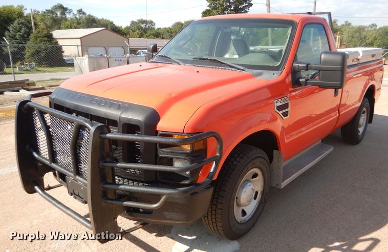 image for item DE4340 2008 Ford F250 Super Duty pickup truck