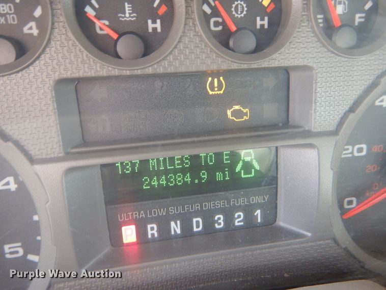 image for item DE4340 2008 Ford F250 Super Duty pickup truck