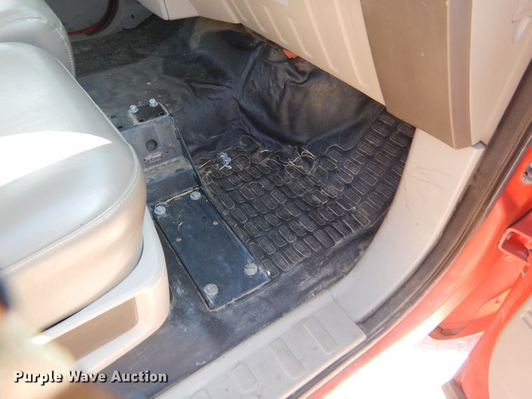 image for item DE4340 2008 Ford F250 Super Duty pickup truck