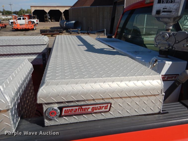 image for item DE4340 2008 Ford F250 Super Duty pickup truck