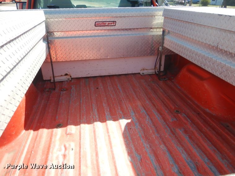 image for item DE4340 2008 Ford F250 Super Duty pickup truck