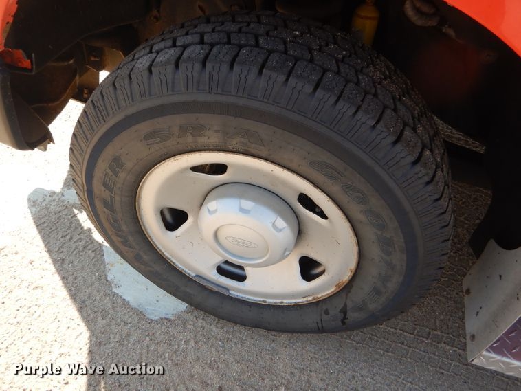 image for item DE4340 2008 Ford F250 Super Duty pickup truck