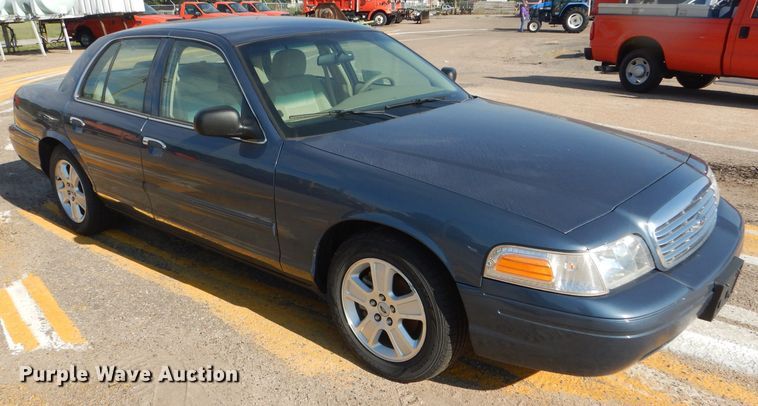 image for item DE4342 2009 Ford Crown Victoria