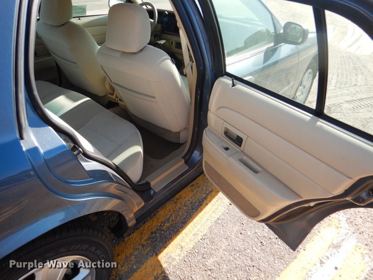 image for item DE4342 2009 Ford Crown Victoria