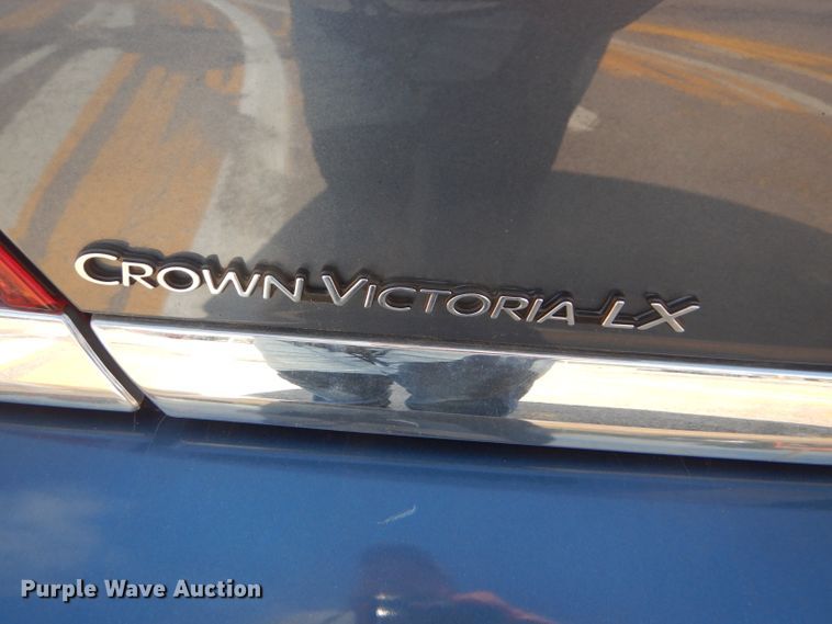 image for item DE4342 2009 Ford Crown Victoria