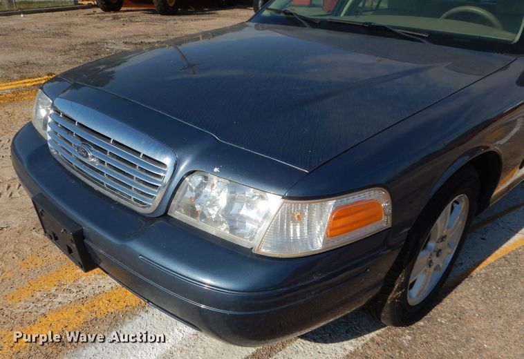 image for item DE4342 2009 Ford Crown Victoria