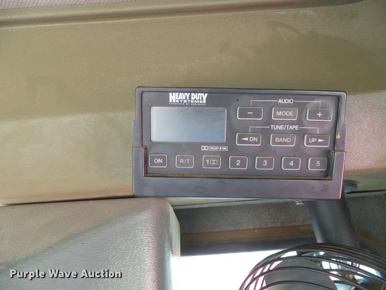 image for item DG0197 2001 Champion 710A motor grader