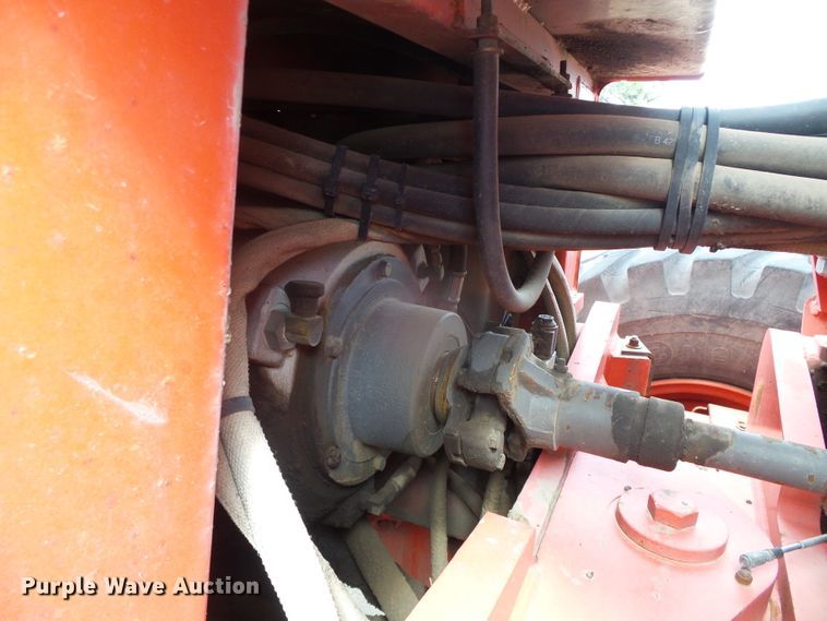 image for item DG0197 2001 Champion 710A motor grader