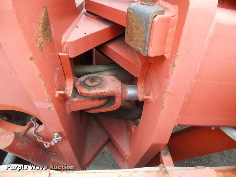 image for item DG0197 2001 Champion 710A motor grader